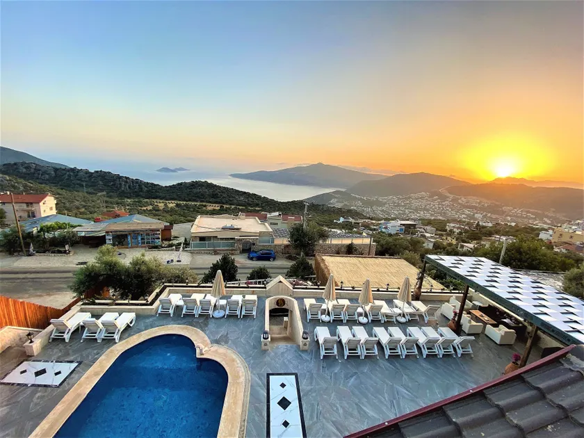 Sultan Hotel Kalkan - Image 1