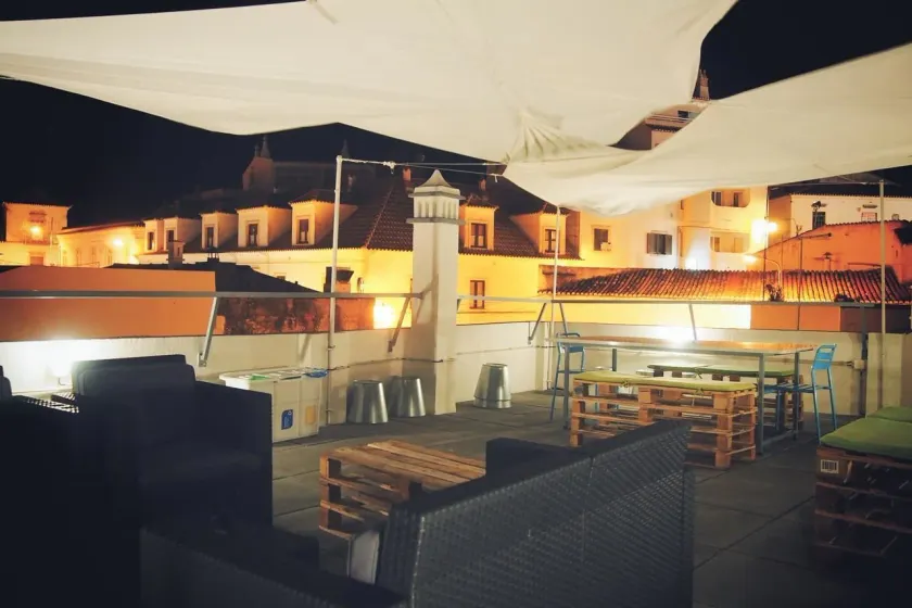 Peneco Albufeira GuestHouse - Image 1