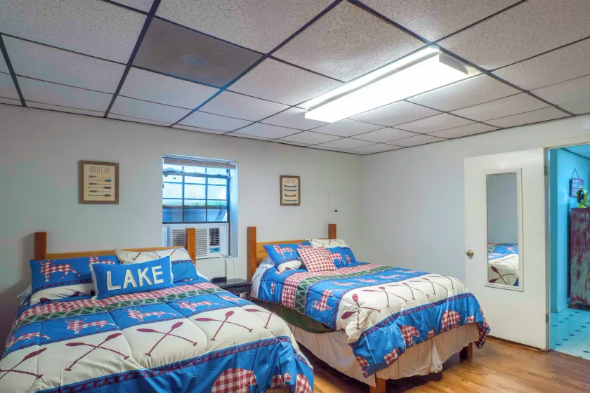 Lakefront Netterville Landing Home w/ Private Dock - Innenbereich
