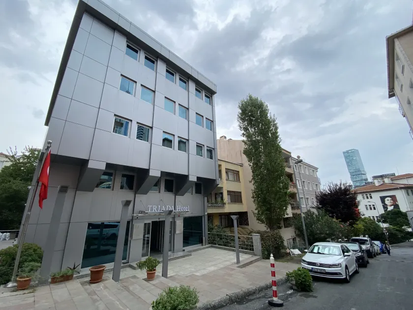 Triada Hotel Gayrettepe - Image 1