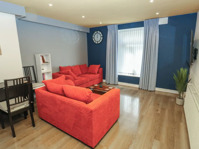 No.1 Spa Mill Lodge - Image 1