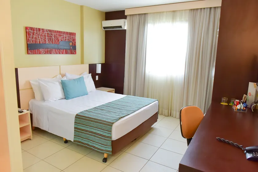 Comfort Hotel Goiânia - Image 1