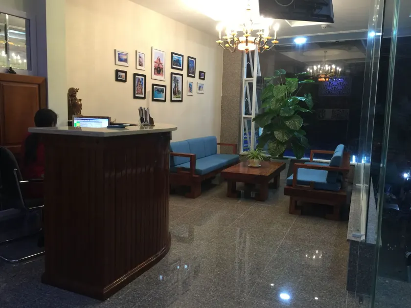 Ly Ky Hotel - Image 1