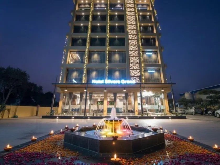 HOTEL SILVERA GRAND - Image 1