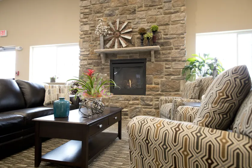 Cornerstone Inn & Suites Oelwein - Image 1