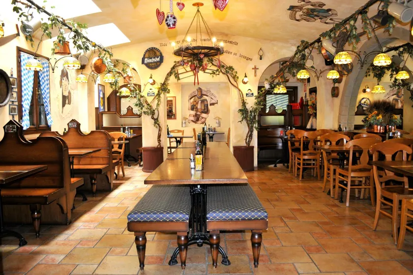 Hotel Vittoria - Image 1