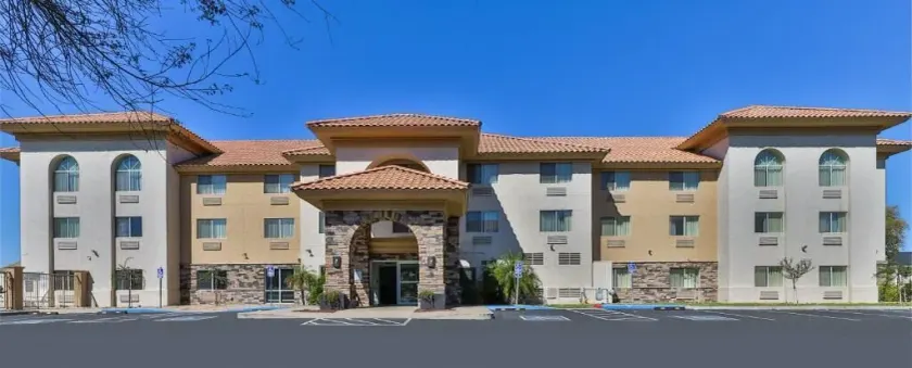 Wingate by Wyndham Chandler Phoenix - Image 1