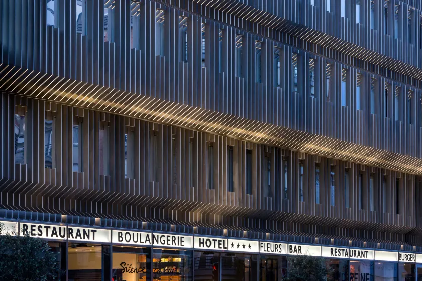 Hotel L'Arbre Voyageur - LILLE - Image 1
