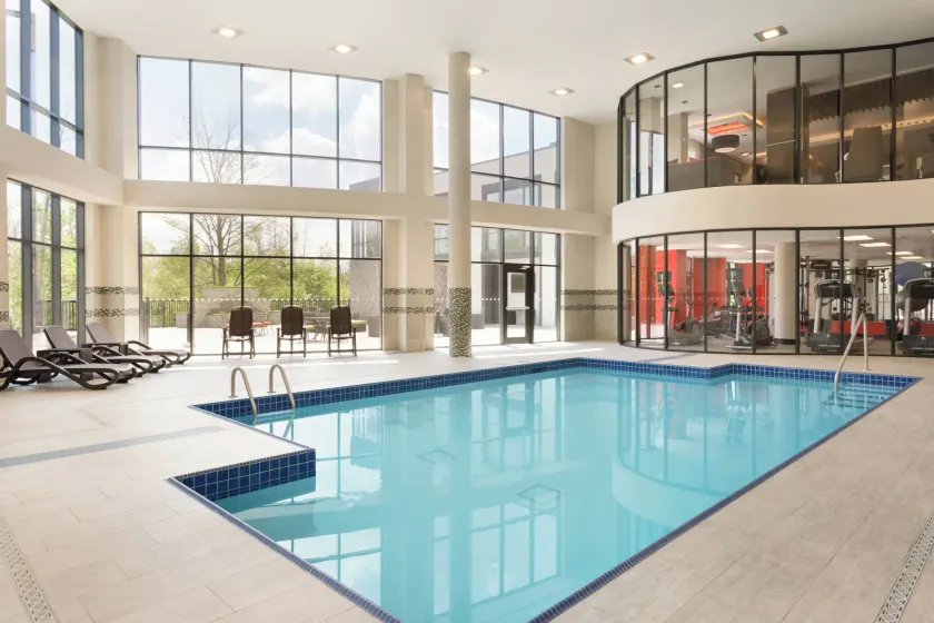 Courtyard by Marriott Toronto Mississauga/West - Image 1