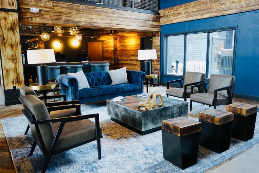 Gravity Haus Breckenridge - Coin salon dans le hall