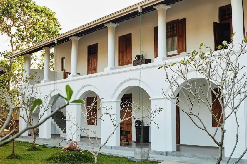 Villa White Queen Resort & Spa - Image 1