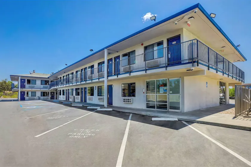 Rodeway Inn Red Bluff I-5 - Image 1