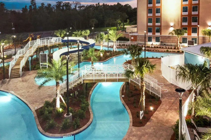 Radisson Hotel Orlando Lake Buena Vista South - Image 1