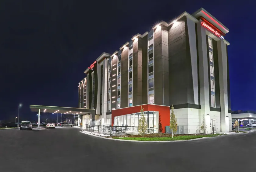 Hampton Inn by Hilton Peterborough - Image 1