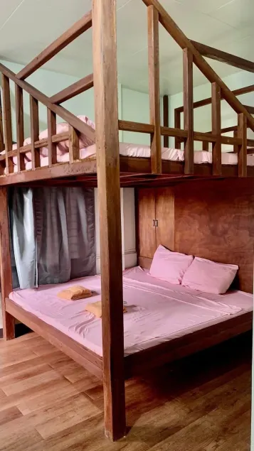 Mischa Hostel - Værelse