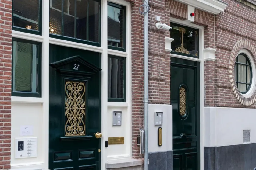 Golden Mansion Apartment Hotel - Image 1
