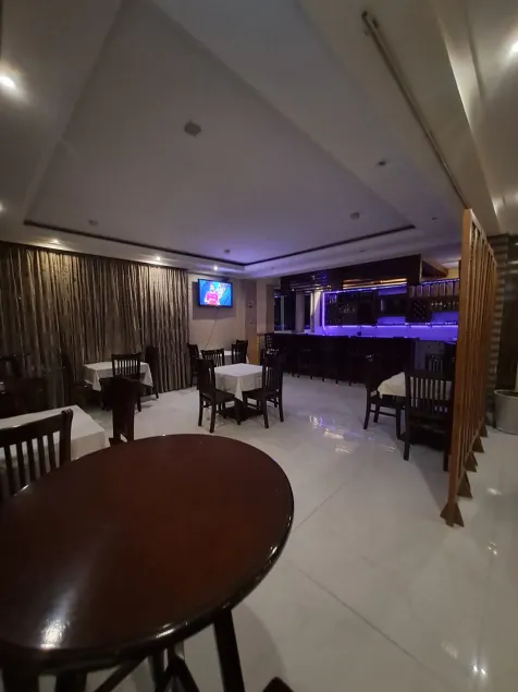 Park Lane Addis Hotel - Image 1
