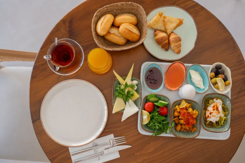 Lilium Boutique Hotel - Image 1