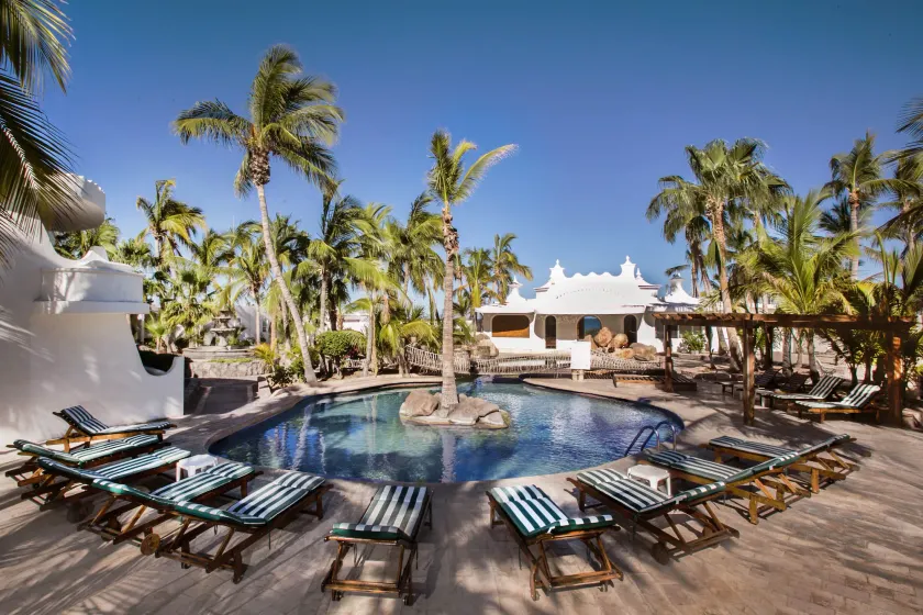 Hotel & Suites El Moro - Image 1