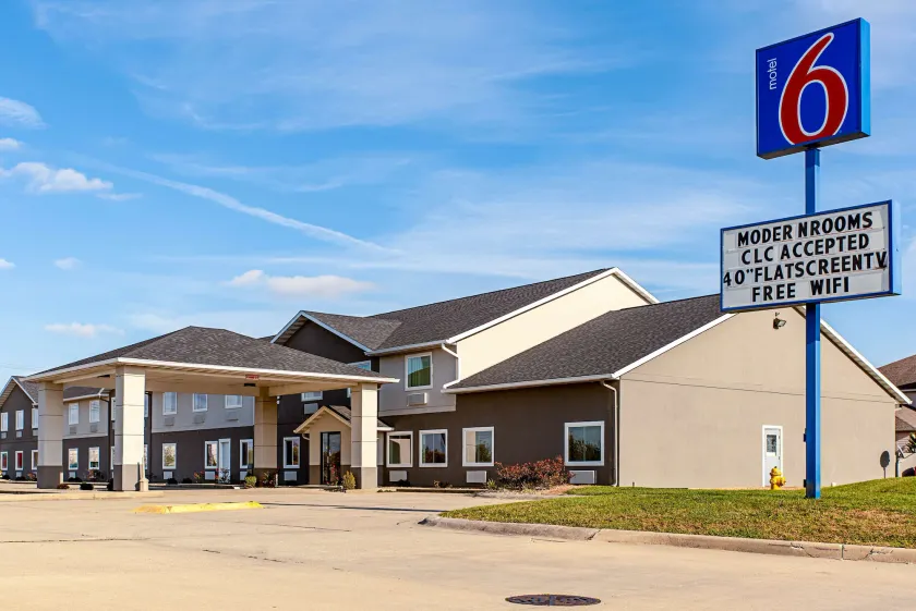 Motel 6-Lebanon, IN - Image 1