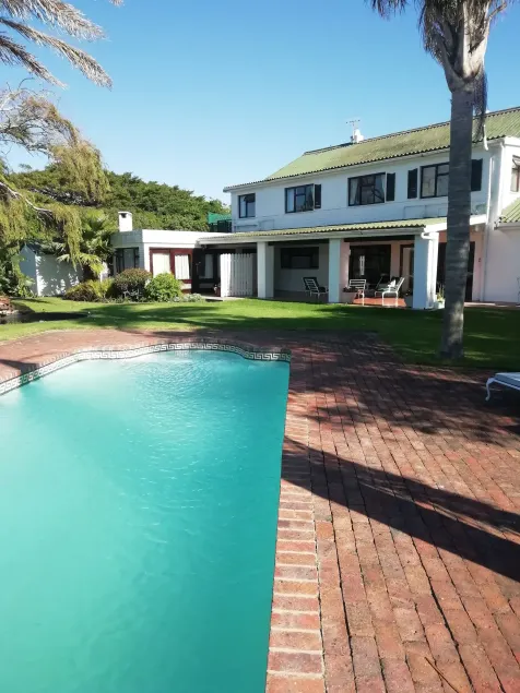 Point Lodge Knysna - Image 1