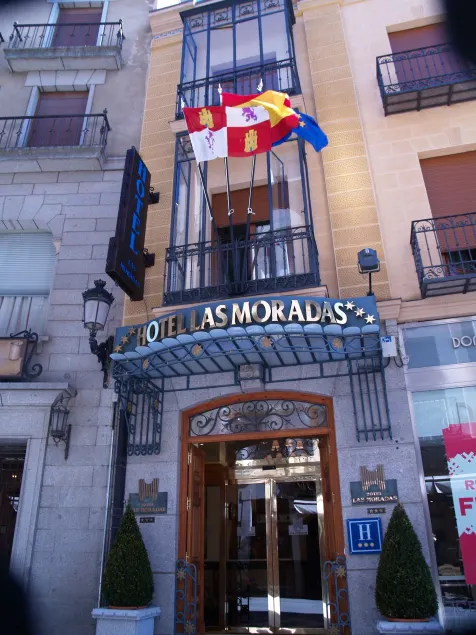 Hotel Las Moradas - Image 1