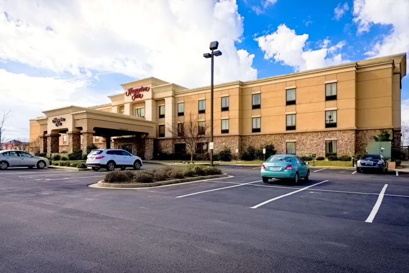 Hampton Inn Montgomery-South-Airport - Image 1