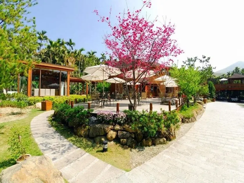 Sakura Villa - Image 1