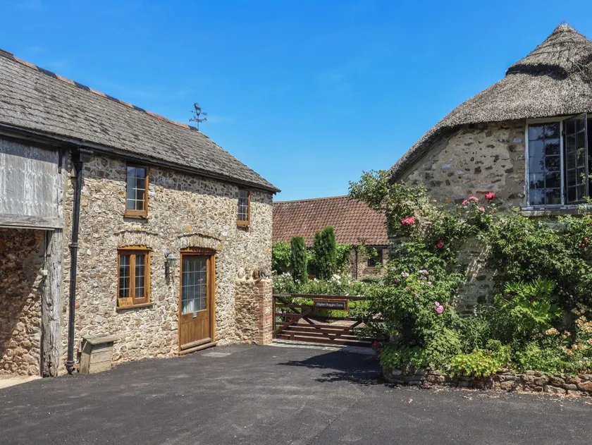 Rose Cottage - Image 1