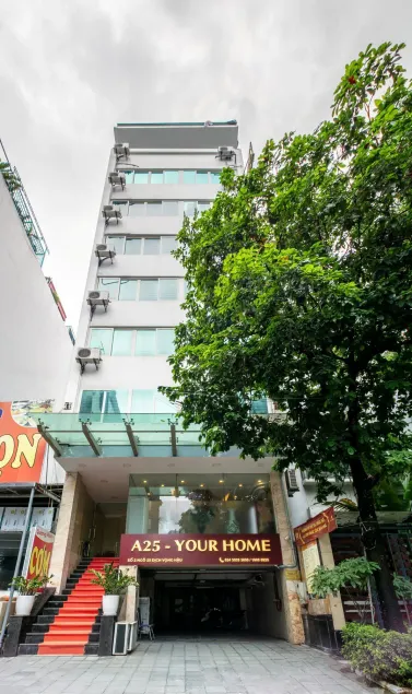 A25 Hotel - Dịch Vọng Hậu - Image 1