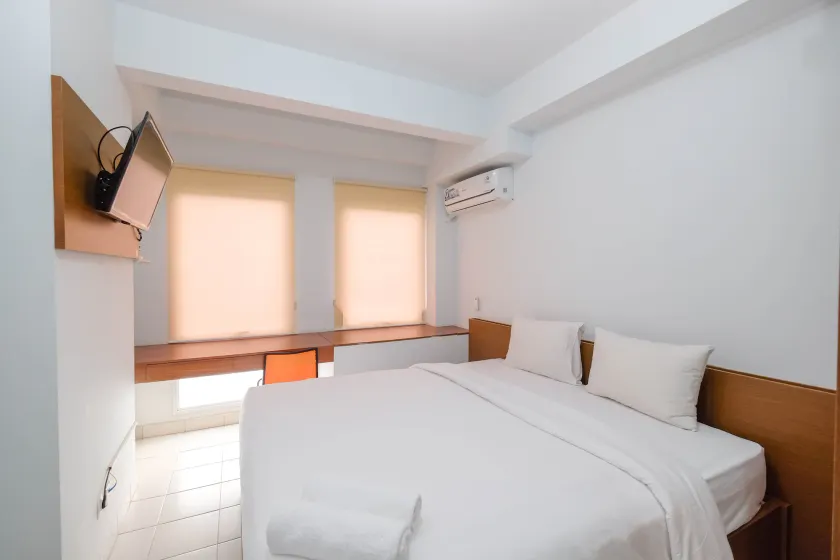 Luxurious Studio at Patraland Urbano Apartment By Travelio - Image 1