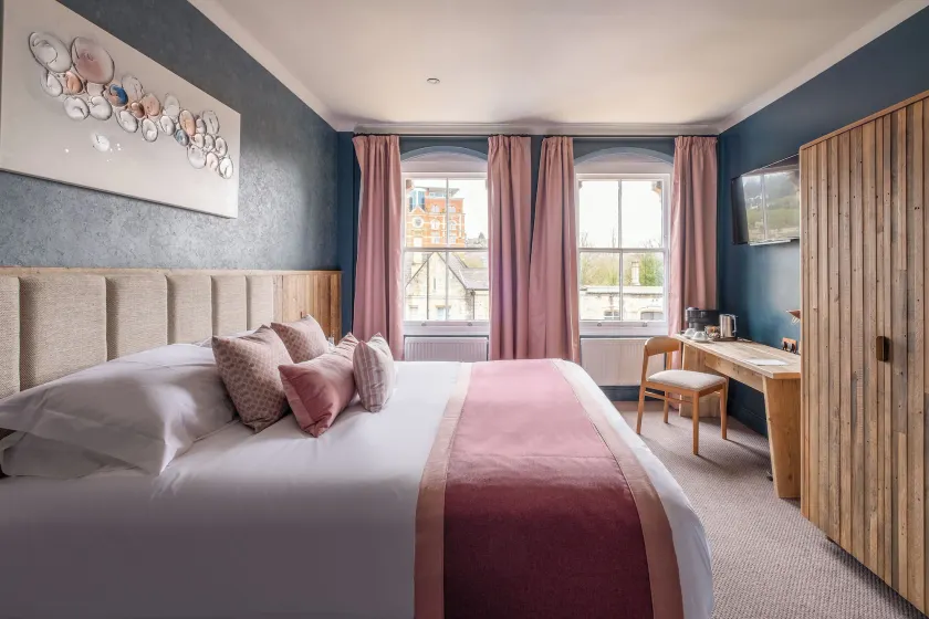 The Stroud Hotel - Room