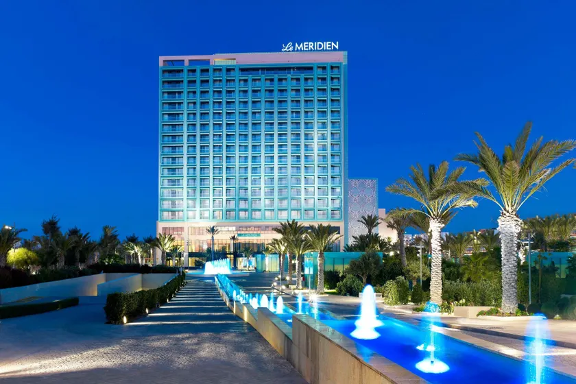Le Meridien Oran Hotel - Image 1