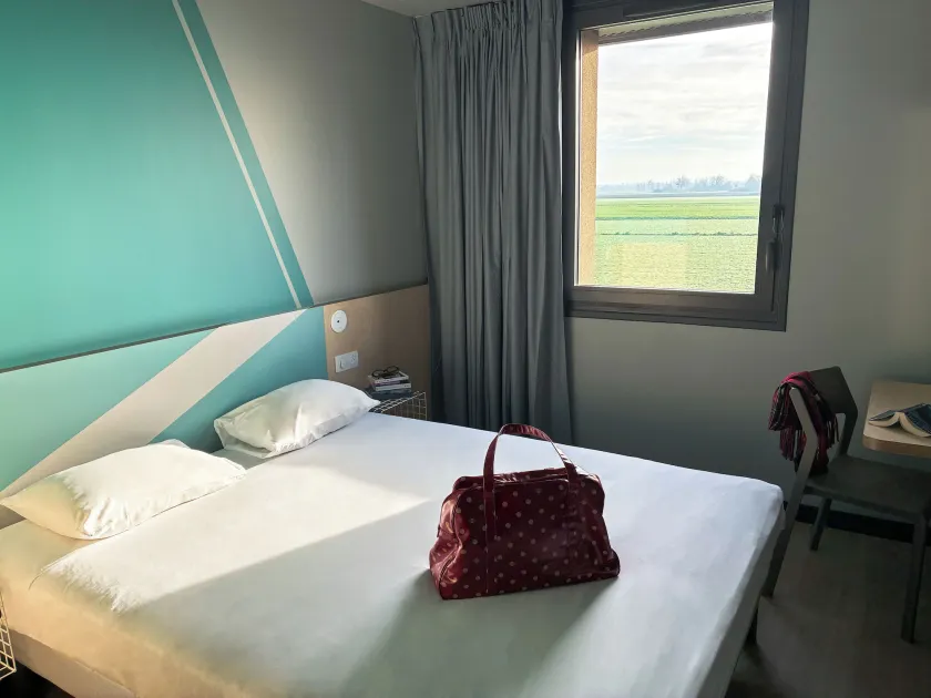 Ibis Budget Pontorson Baie Du Mont Saint Michel - Image 1