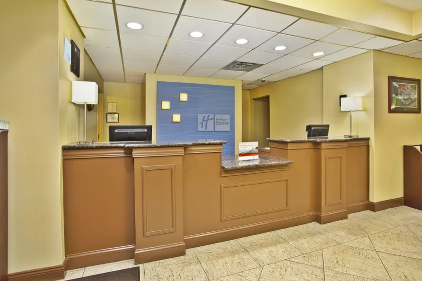 Holiday Inn Express Hotel and Suites Harrington - Dover Area by IHG - Image 1