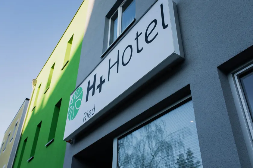 H+ Hotel Ried - Image 1