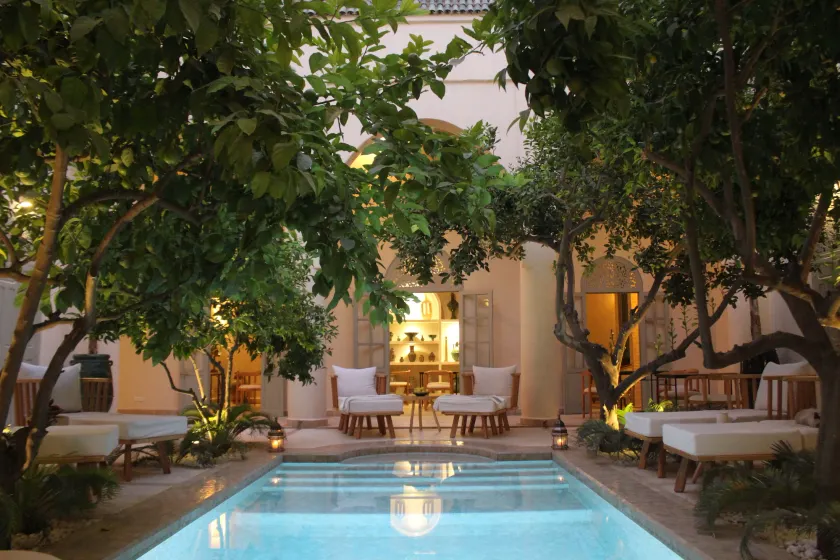Riad Emberiza Sahari - Image 1