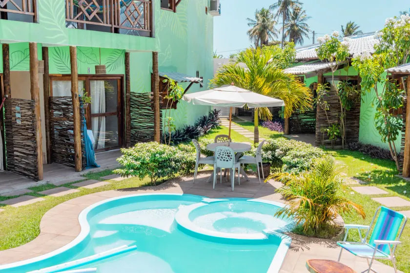 Hana Mana Flats - Image 1