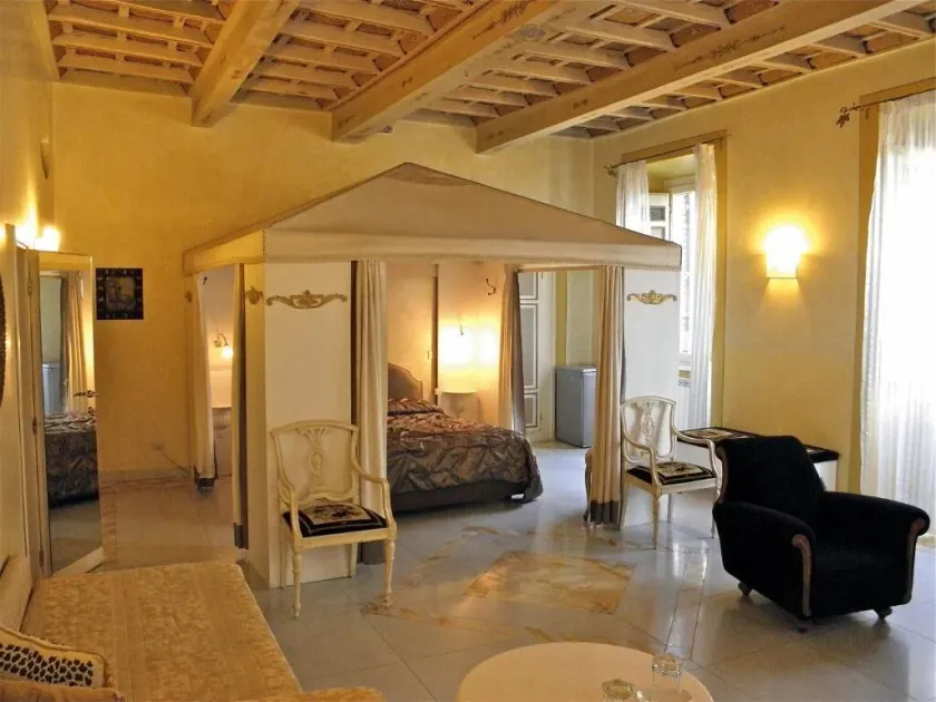 Residenza Al Corso Suites - Image 1