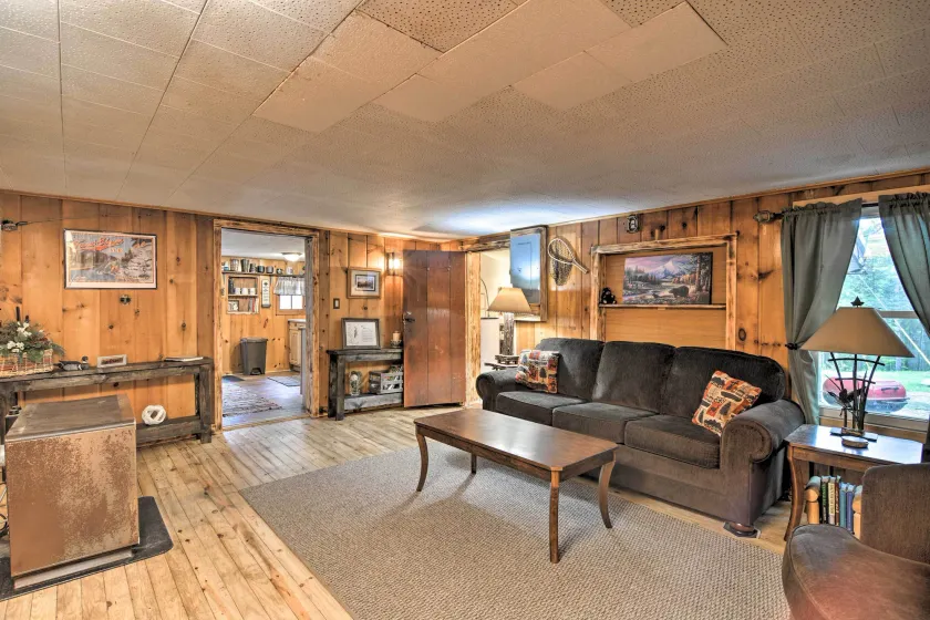 Rustic Frederic Cabin Near Cross-country Skiing! - Interior