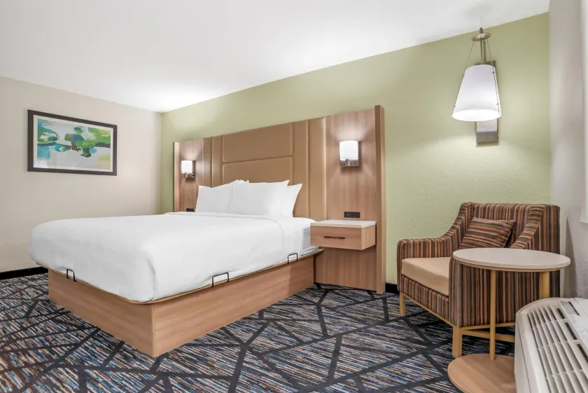 Best Western Plus D'Iberville - Image 1