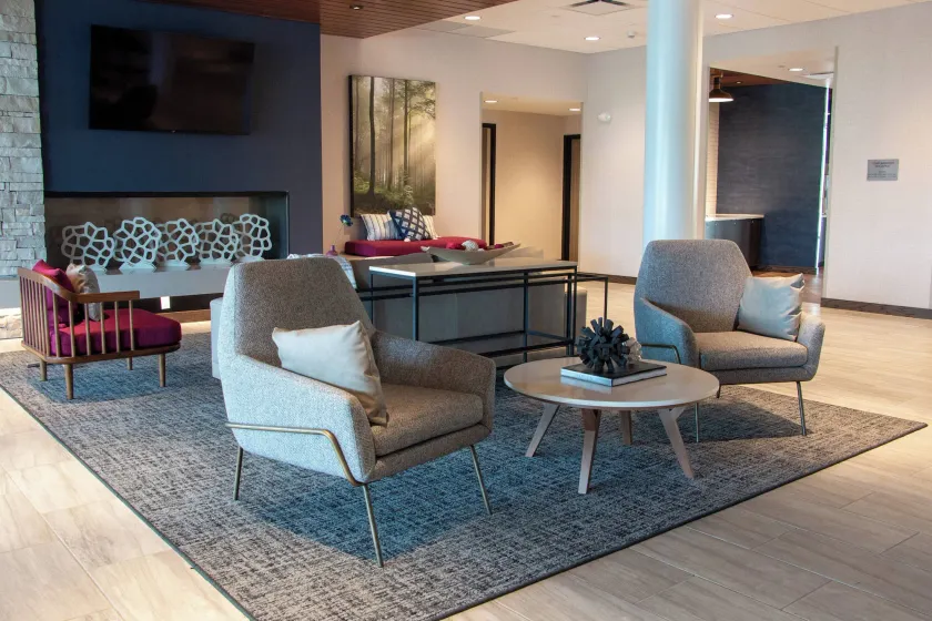 Fairfield Inn & Suites by Marriott Davenport Quad Cities - Image 1