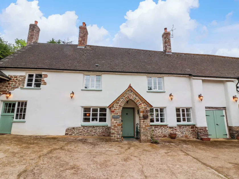 Fishermen's Cottage - Image 1