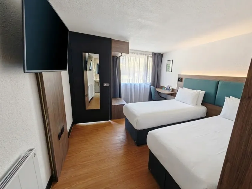 The Crossway Hotel, Coventry South, Part of the AG Collection - Image 1