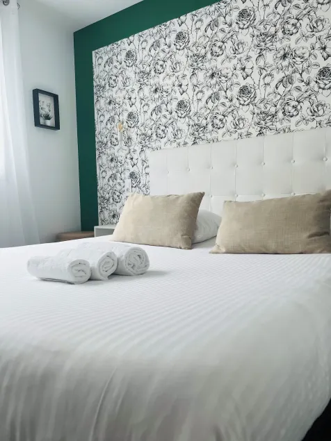 Hôtel Bristol Caen - Image 1