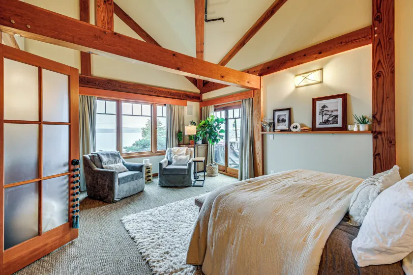 Vashon Island Retreat: Sound Views & Beach Access! - Innenbereich