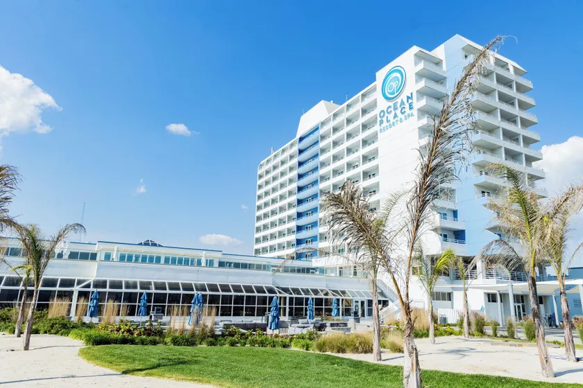 Ocean Place Resort & Spa - Image 1