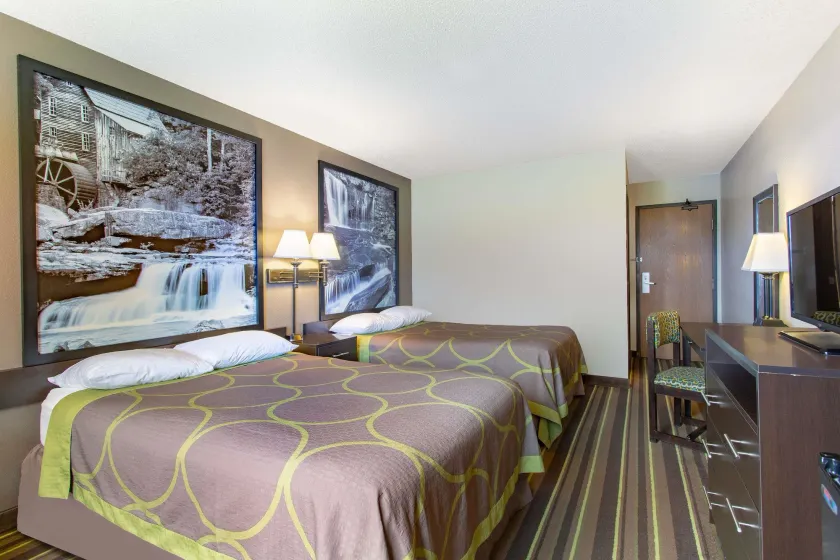 Super 8 by Wyndham Weston WV - Image 1