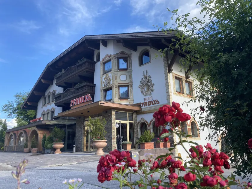 Hotel Tyrolis - Image 1