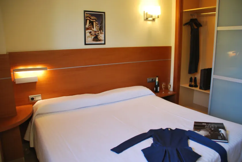 Apartaments Aragó565 - Image 1